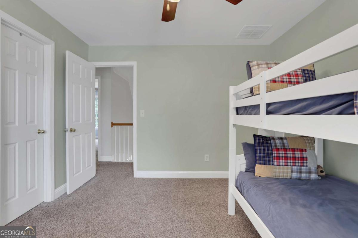 1025 Chippewa Oak Drive Property Photo 23