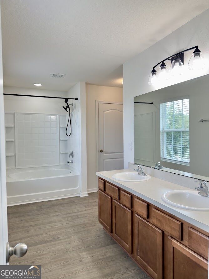 101 Cedar Breeze Drive Property Photo 16