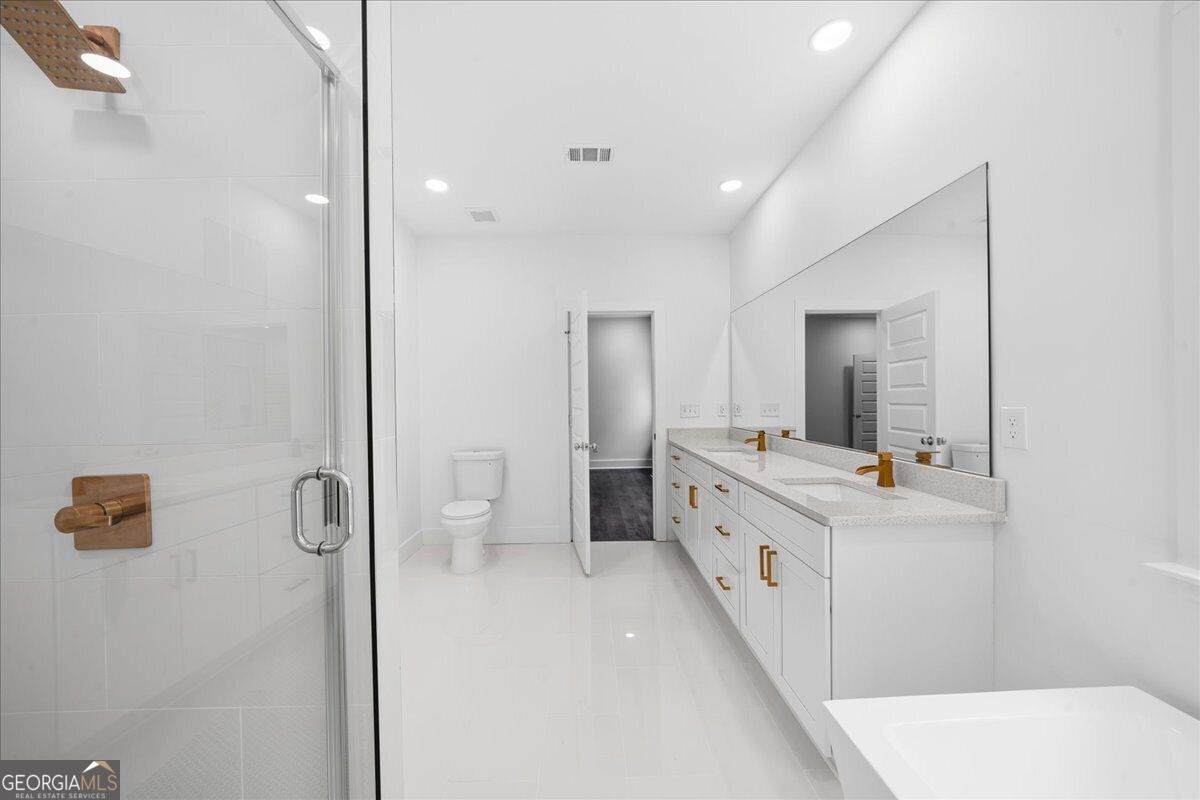 1212 Patricia Davis Drive Property Photo 16