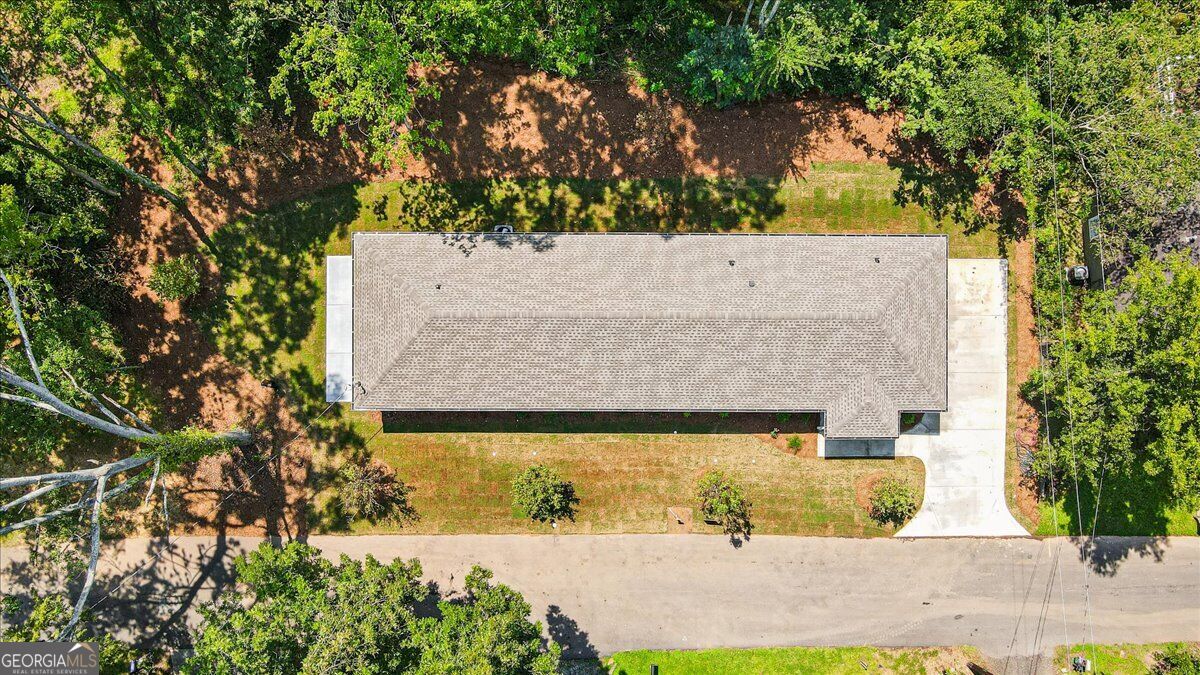 1212 Patricia Davis Drive Property Photo 22