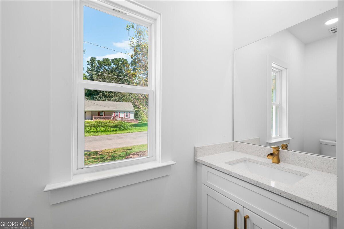 1212 Patricia Davis Drive Property Photo 26