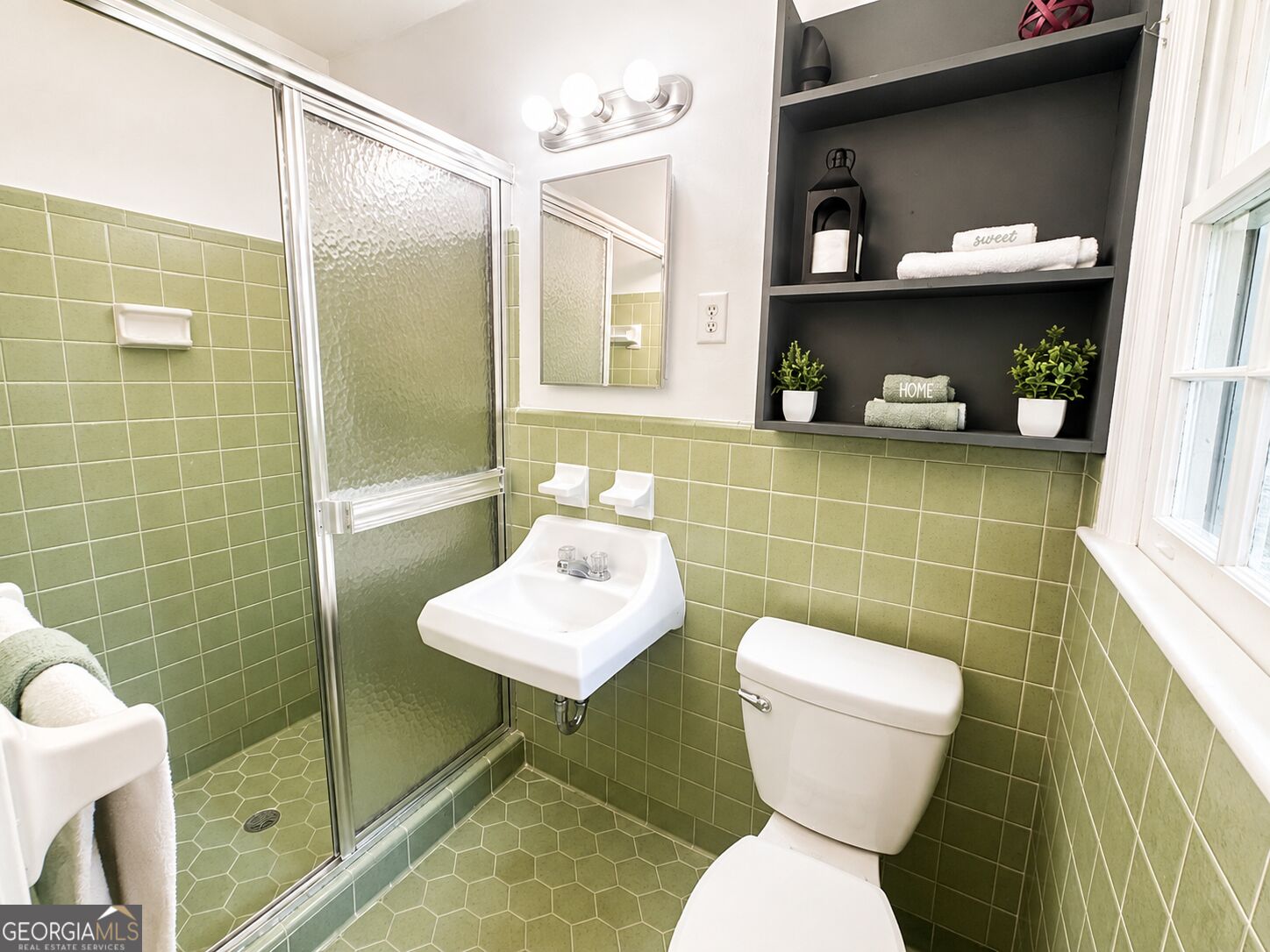 886 Oakhill Court Property Photo 10