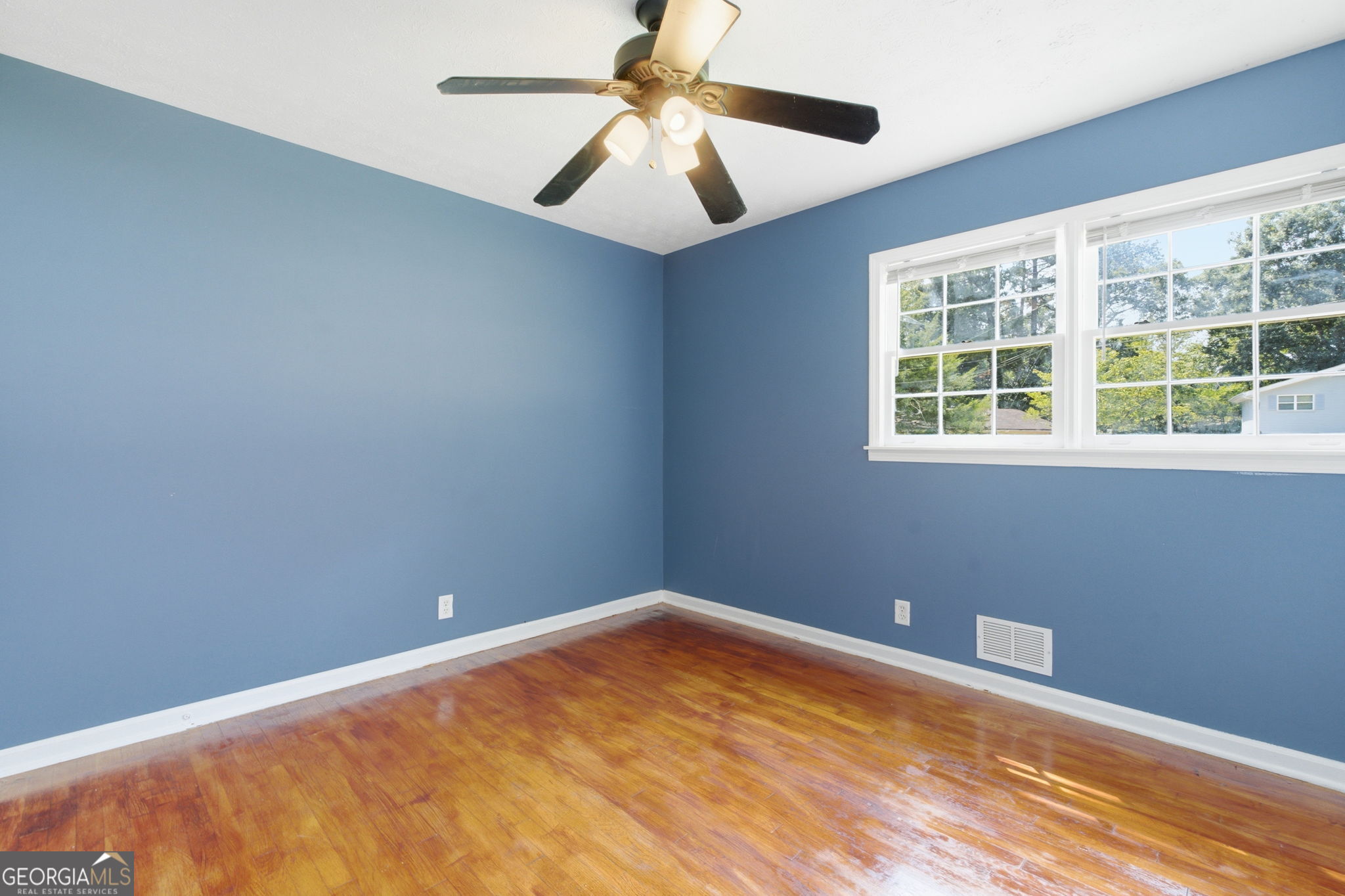 886 Oakhill Court Property Photo 23