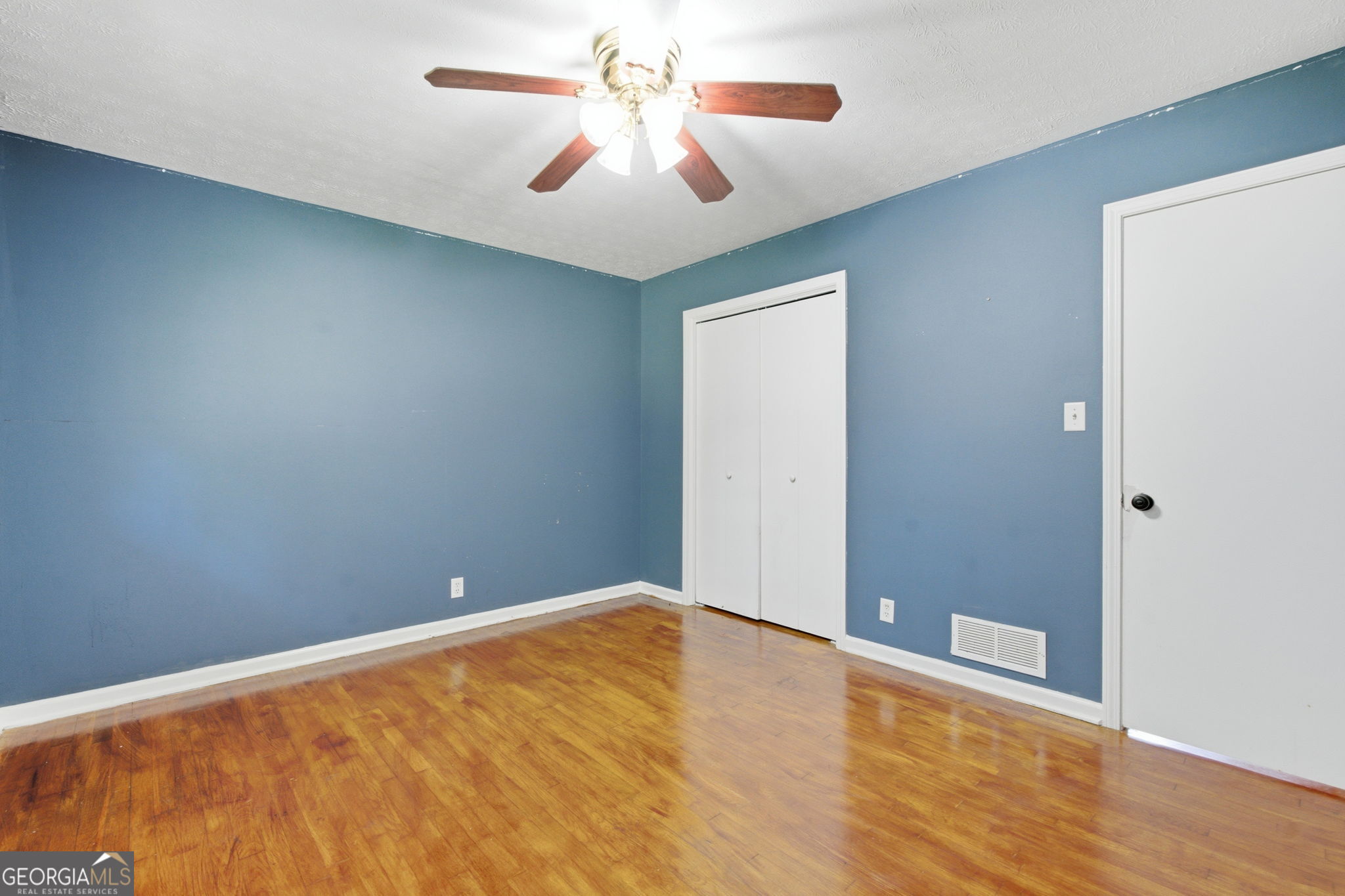 886 Oakhill Court Property Photo 28