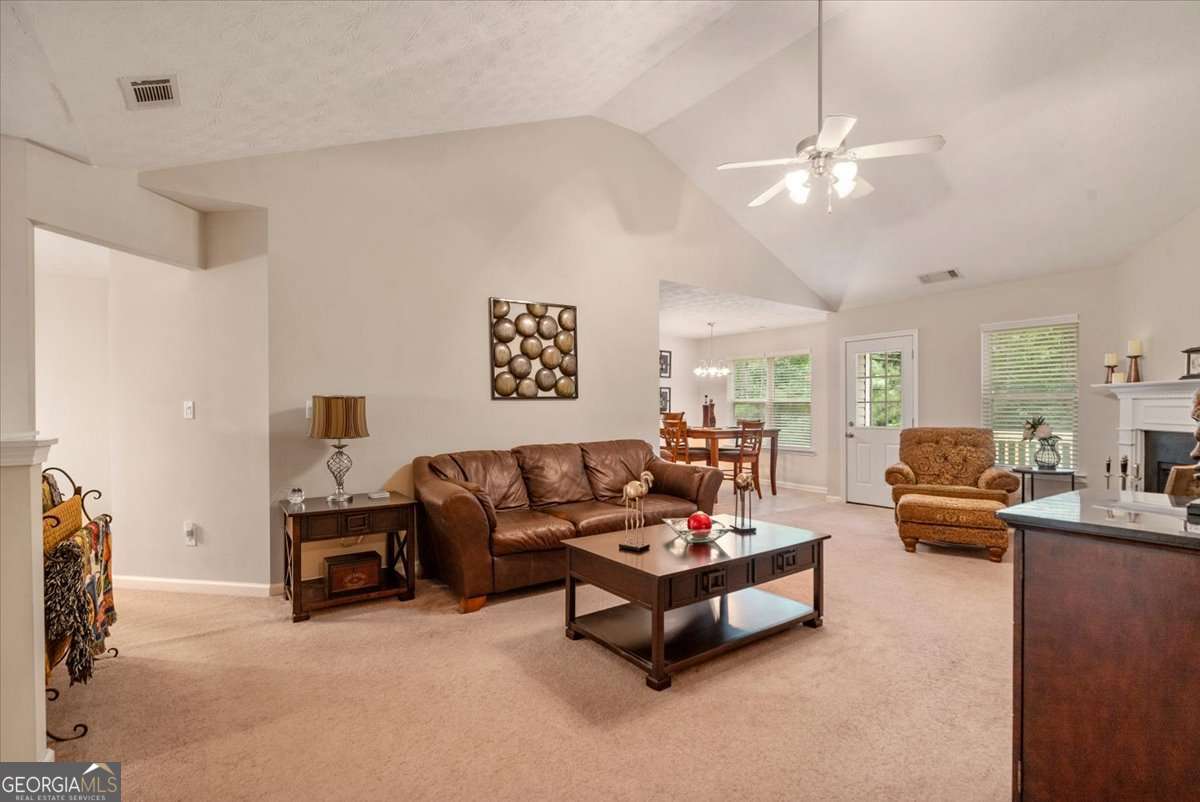 413 Tori Drive Property Photo 7