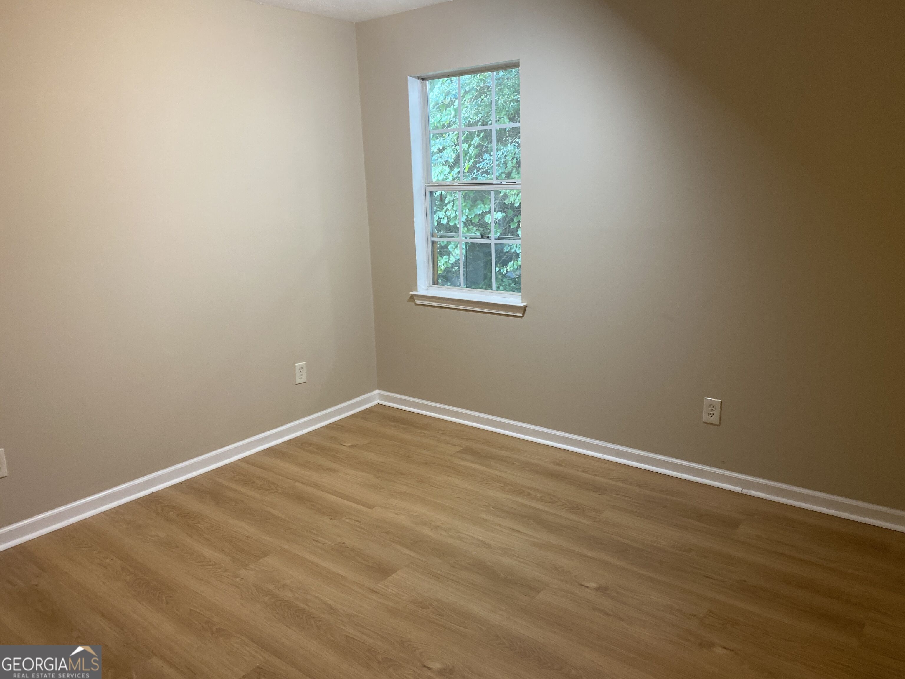 209 E Wilson Street # 19 Property Photo 10