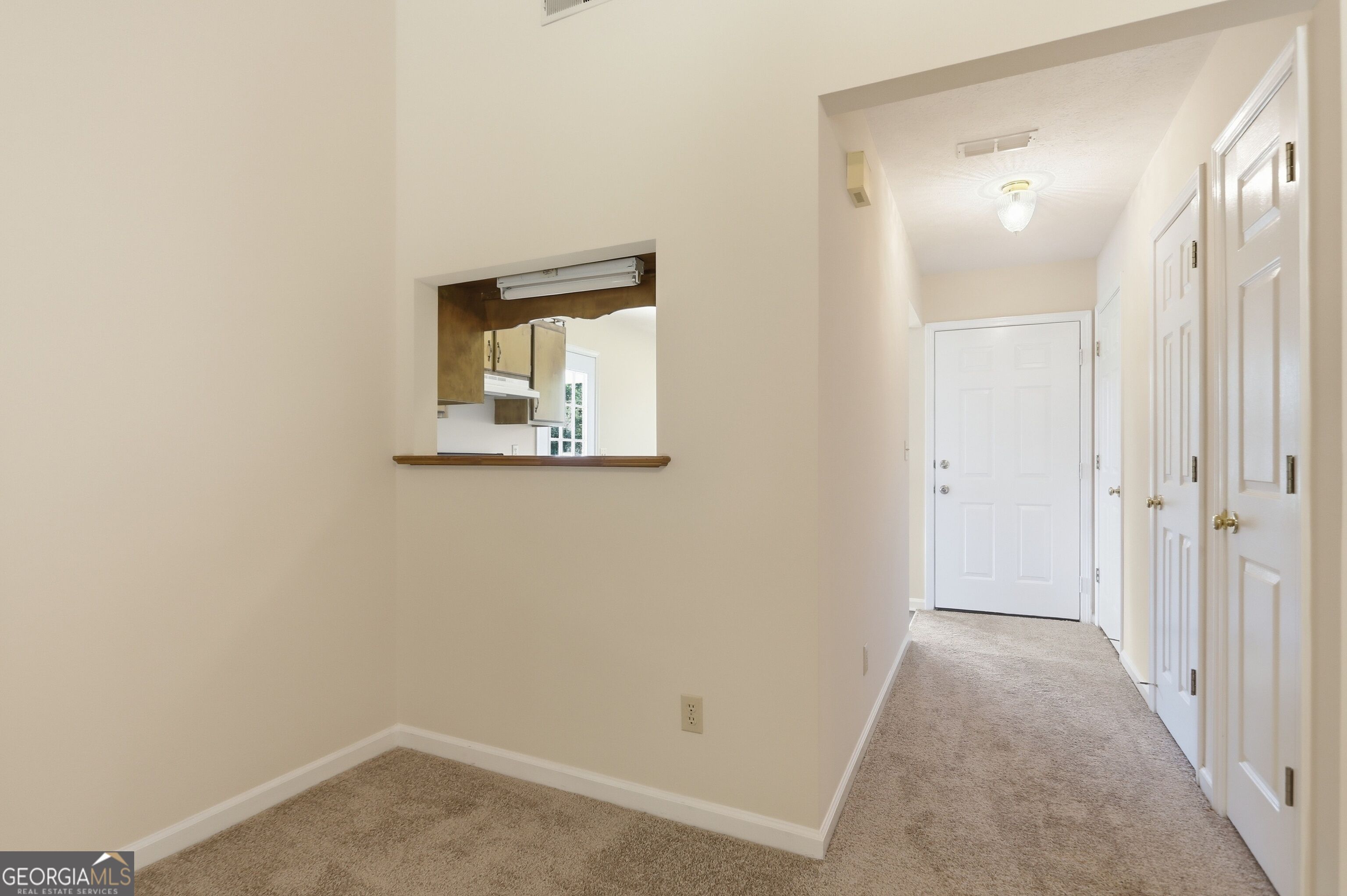 7 Frances Drive Nw Property Photo 4