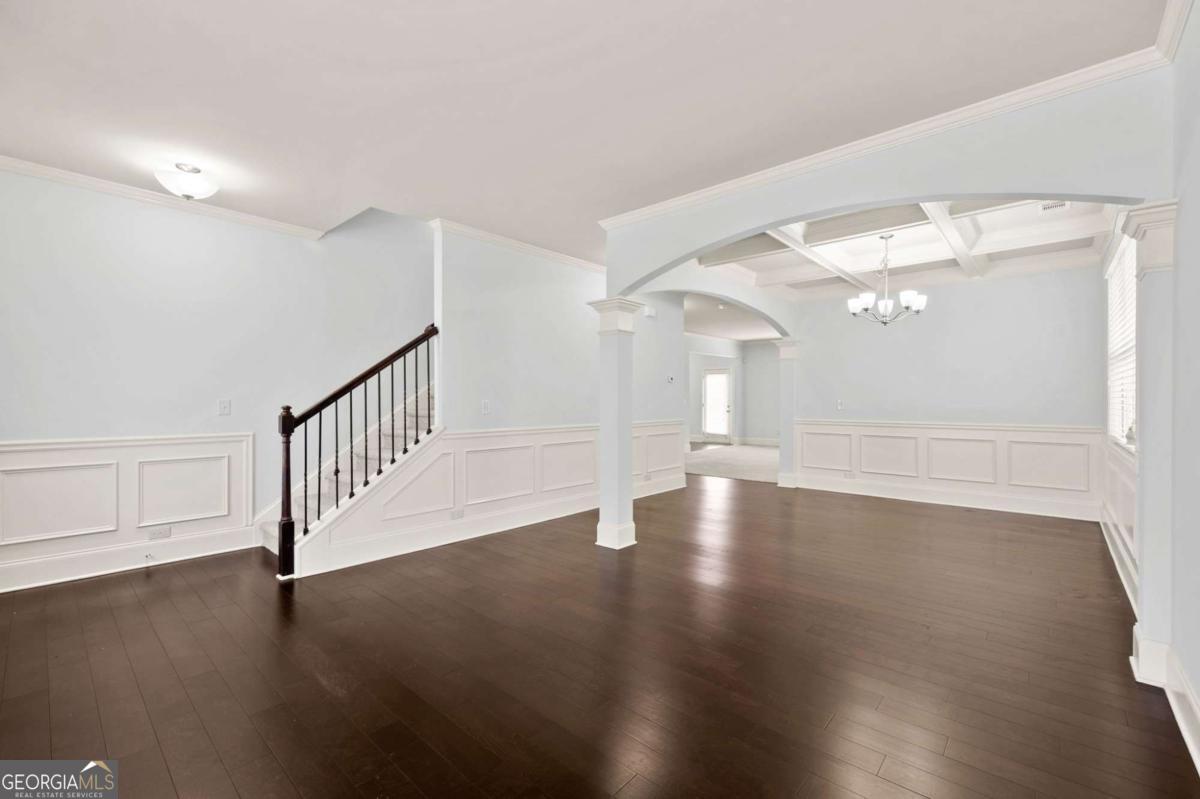 3845 Alden Place Property Photo 4