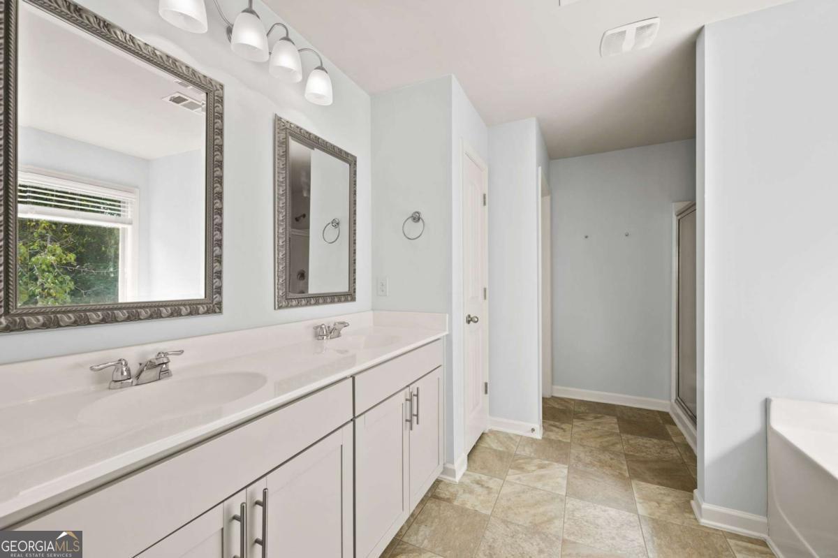 3845 Alden Place Property Photo 21