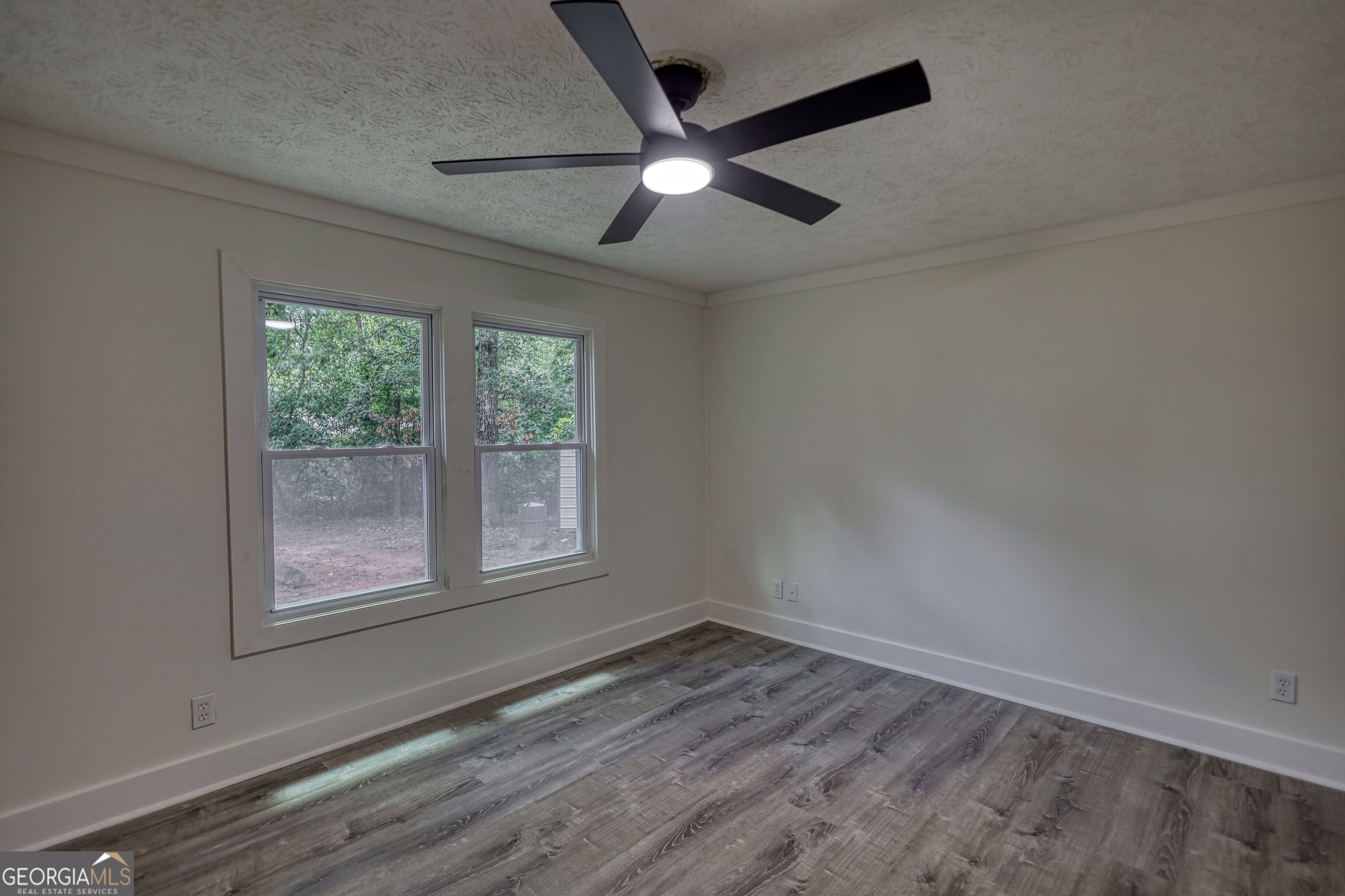 24 Davis Street Property Photo 14