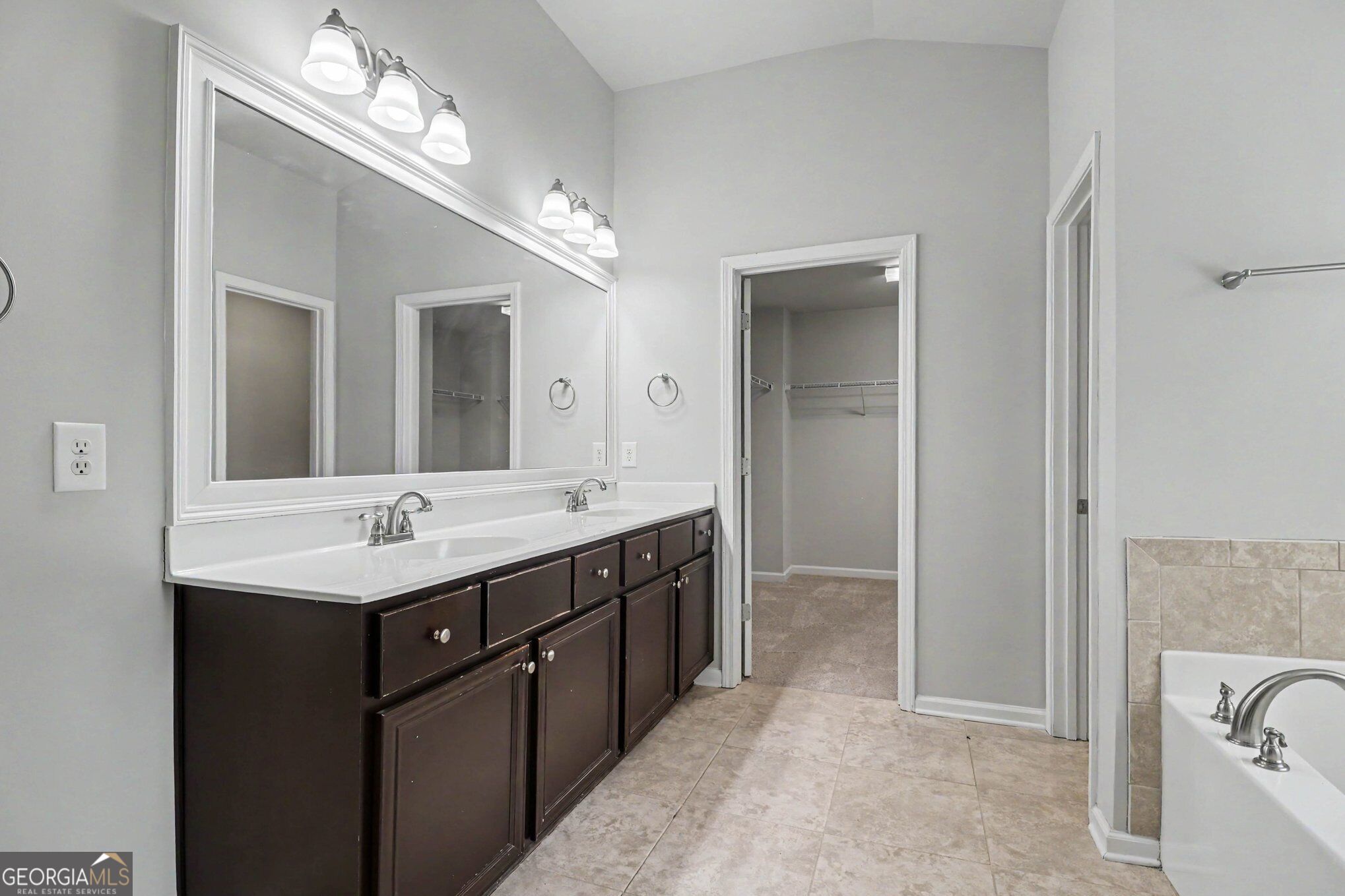 4640 Pleasant Woods Drive Property Photo 19
