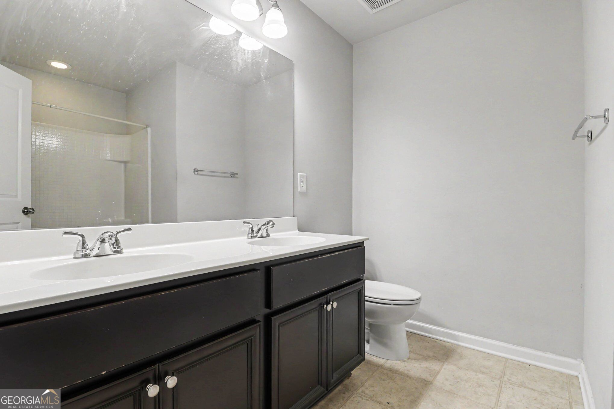 4640 Pleasant Woods Drive Property Photo 24