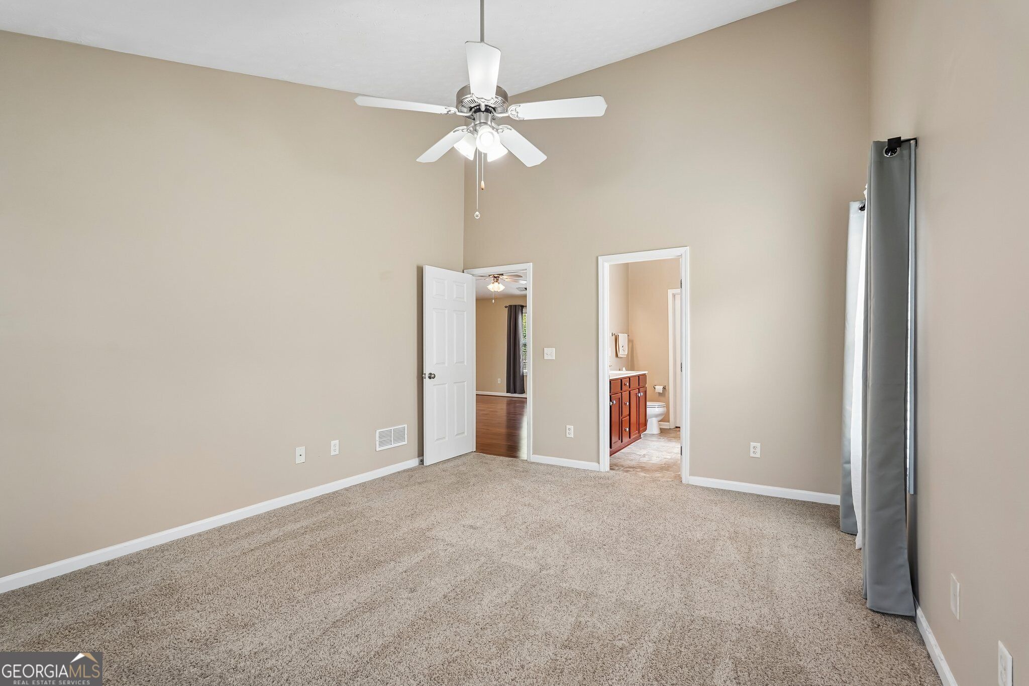 207 Overlook Court Property Photo 22