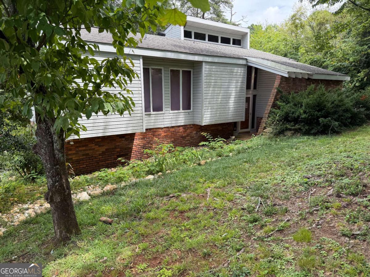 41 Wellington Way Se Property Photo 1