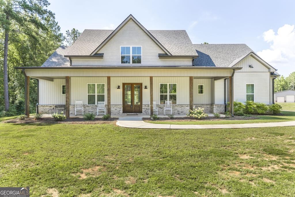 665 Edge Road Property Photo 1