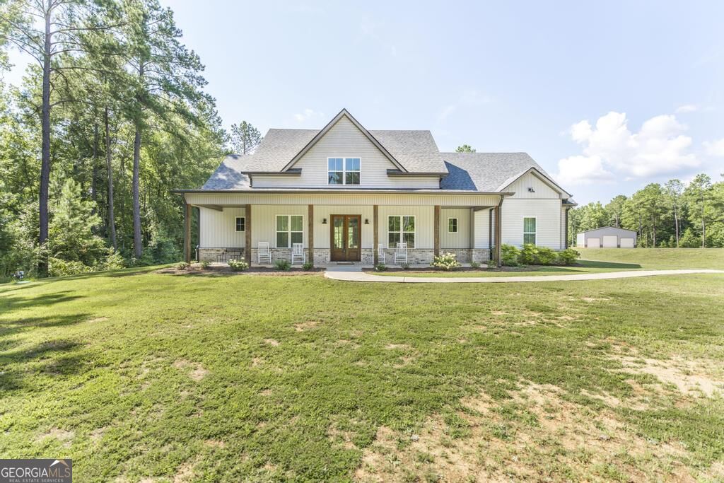 665 Edge Road Property Photo 8