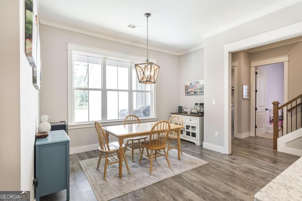 665 Edge Road Property Photo 18