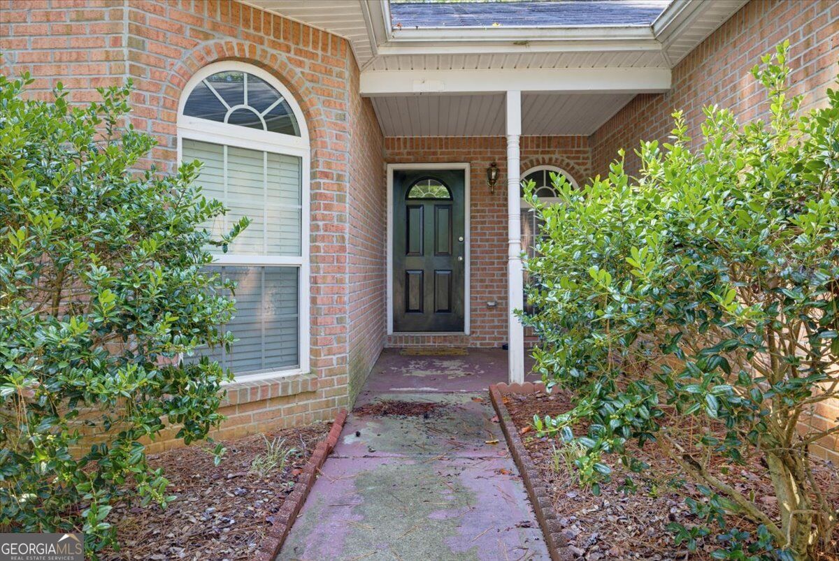 9201 Tarnwood Circle Property Photo 3