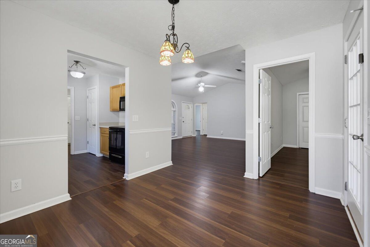9201 Tarnwood Circle Property Photo 14