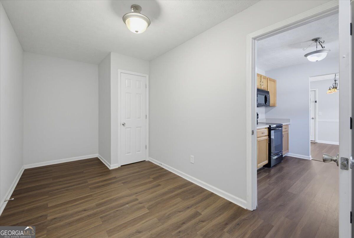 9201 Tarnwood Circle Property Photo 28