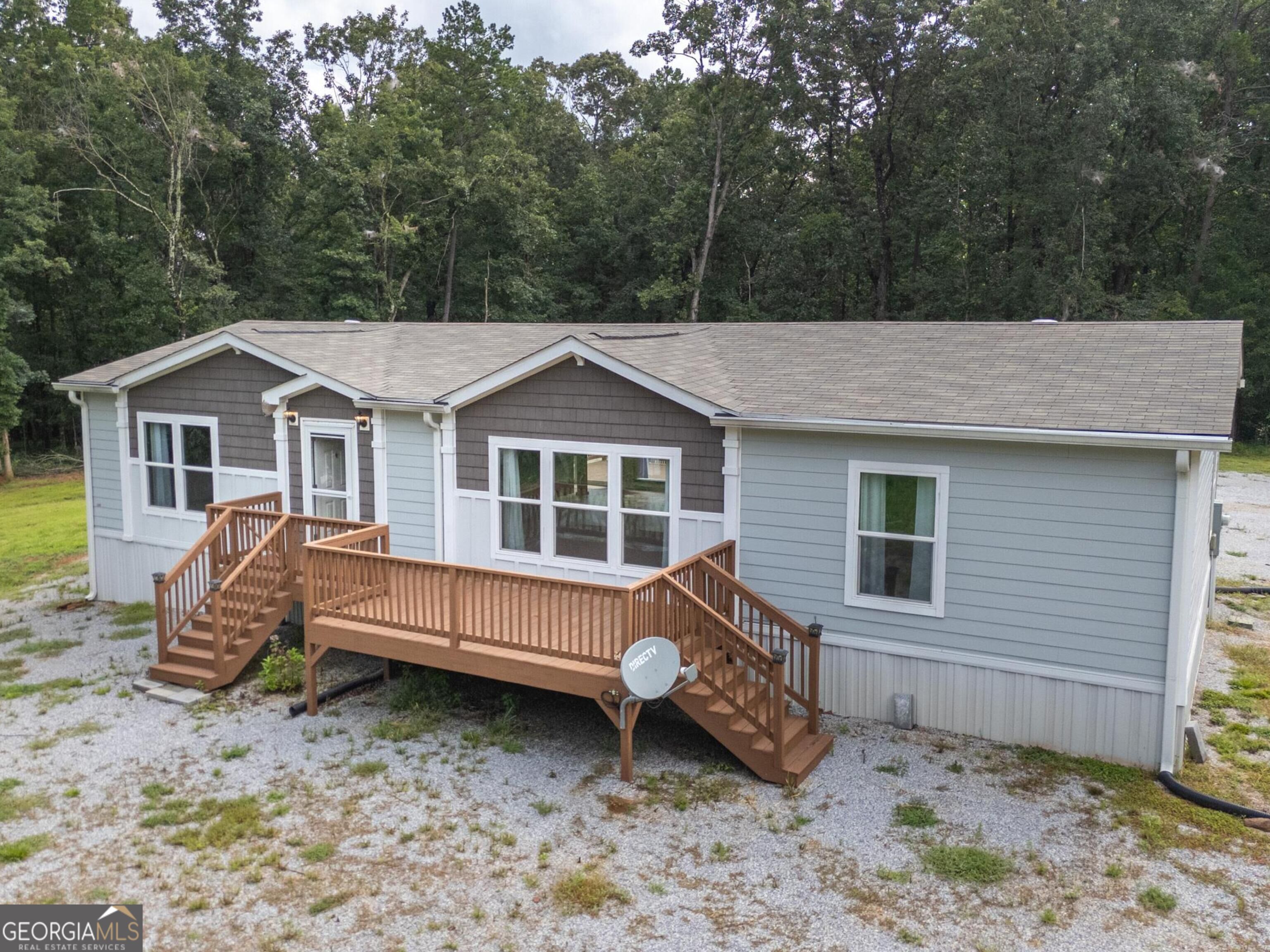 257 Iris Drive Property Photo 1