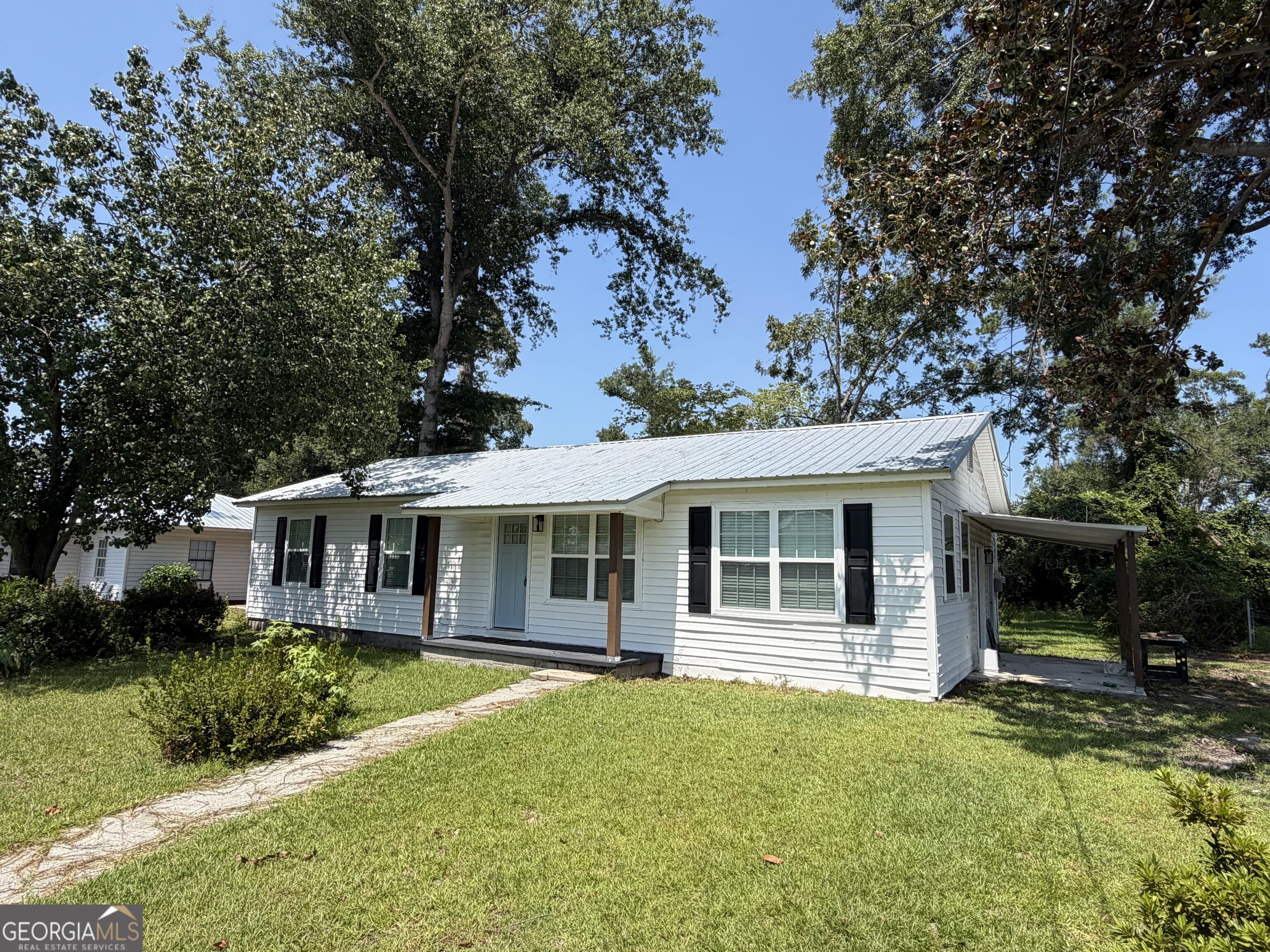 10 Grove Street Property Photo 1