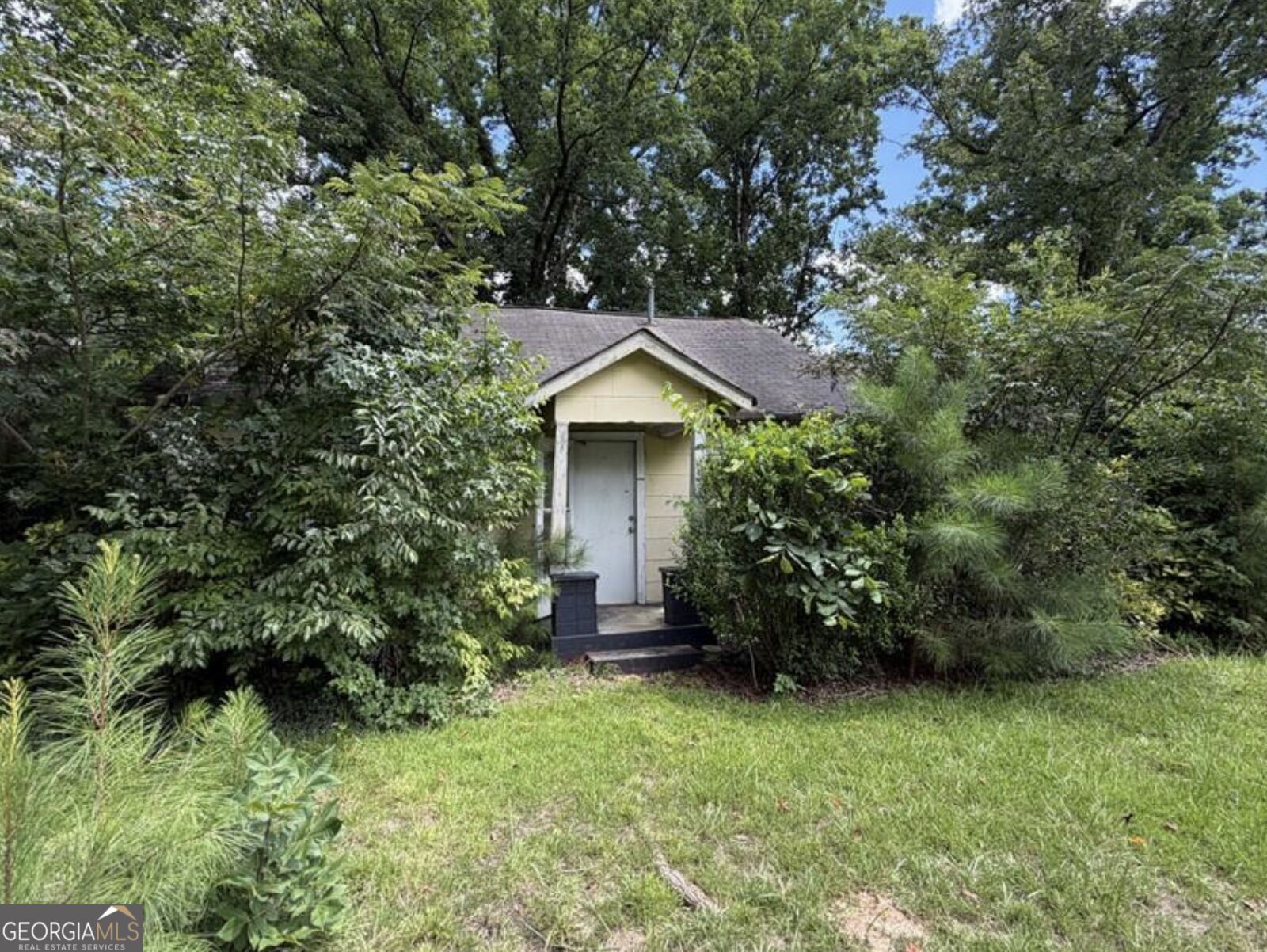 5905 Oakdale Road Se Property Photo 1