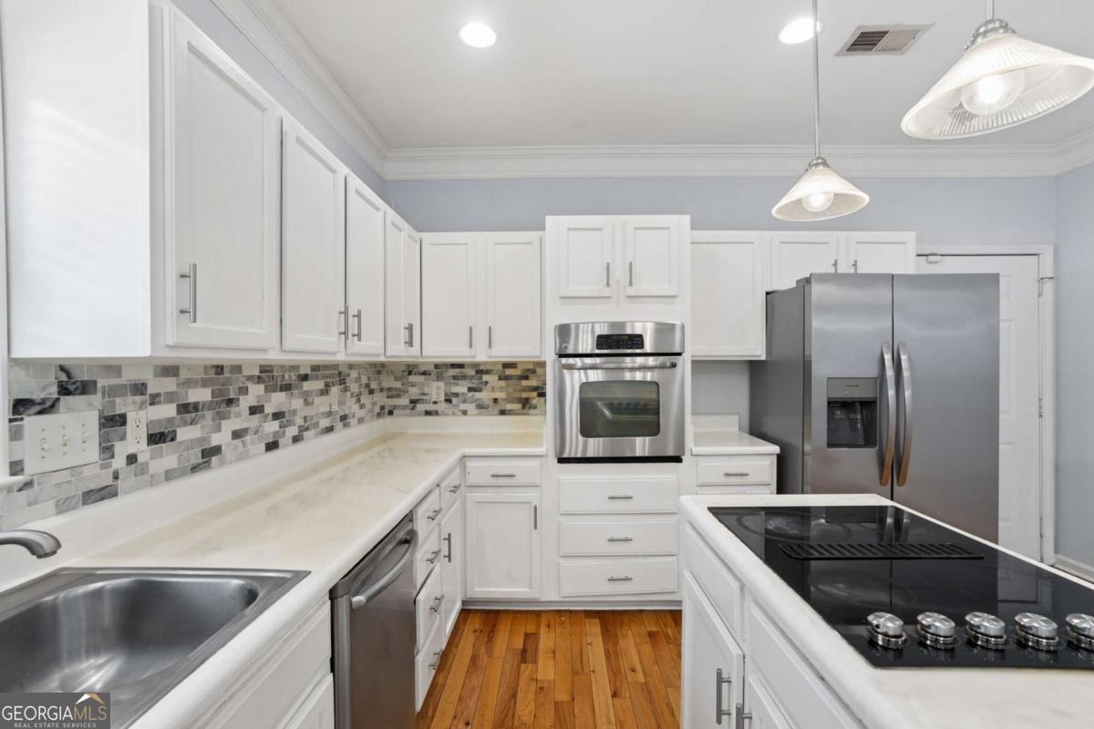 1912 E Farris Avenue Property Photo 22