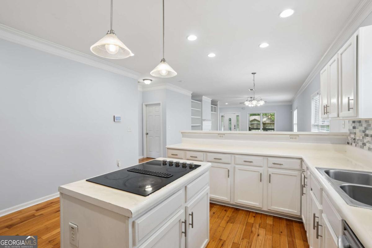1912 E Farris Avenue Property Photo 23