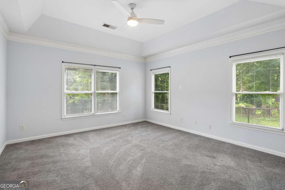 1912 E Farris Avenue Property Photo 26