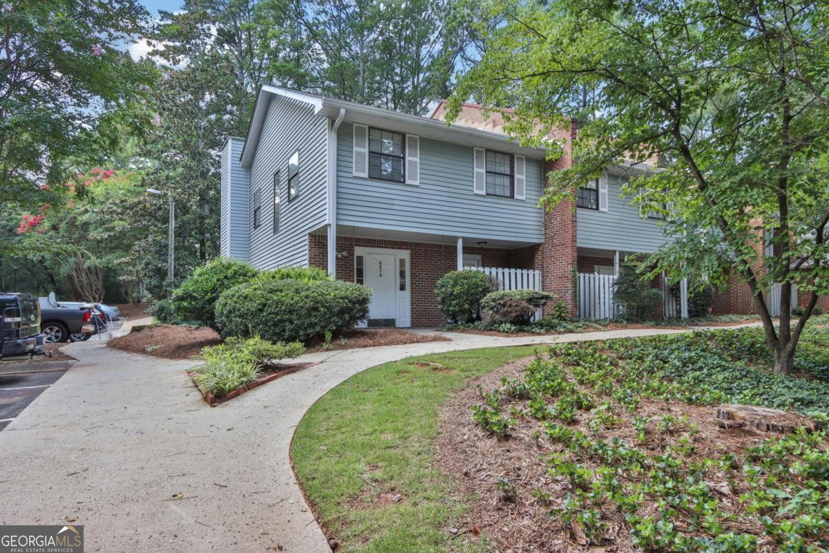 6070 Wintergreen Road