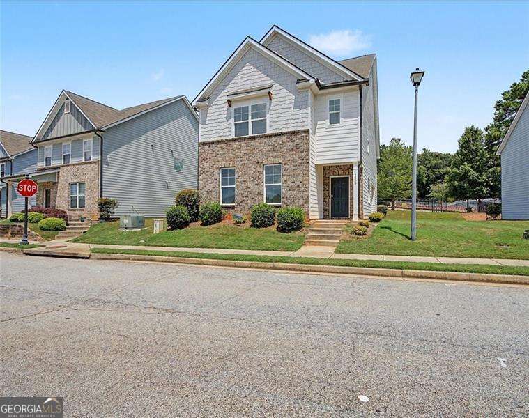 1609 Meadow Crossing Property Photo 2