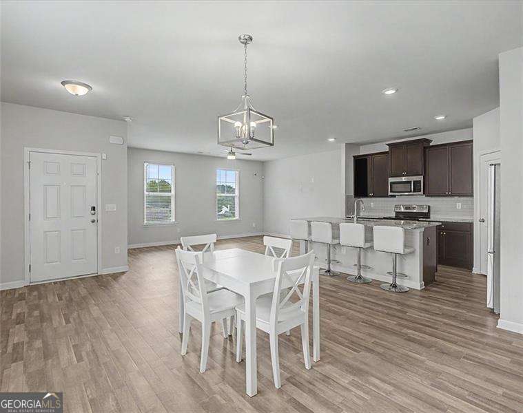 1609 Meadow Crossing Property Photo 10