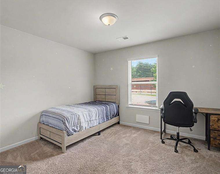 1609 Meadow Crossing Property Photo 18