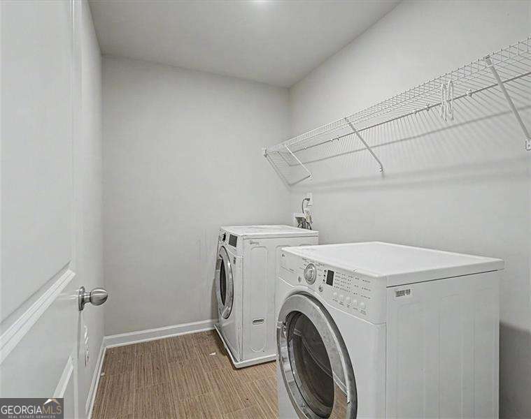 1609 Meadow Crossing Property Photo 22