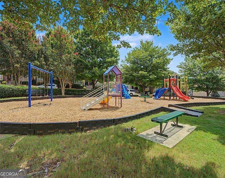 1609 Meadow Crossing Property Photo 28
