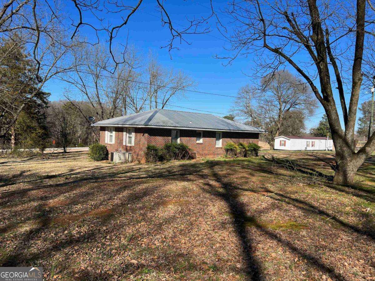 60 Azalea Drive Property Photo 7
