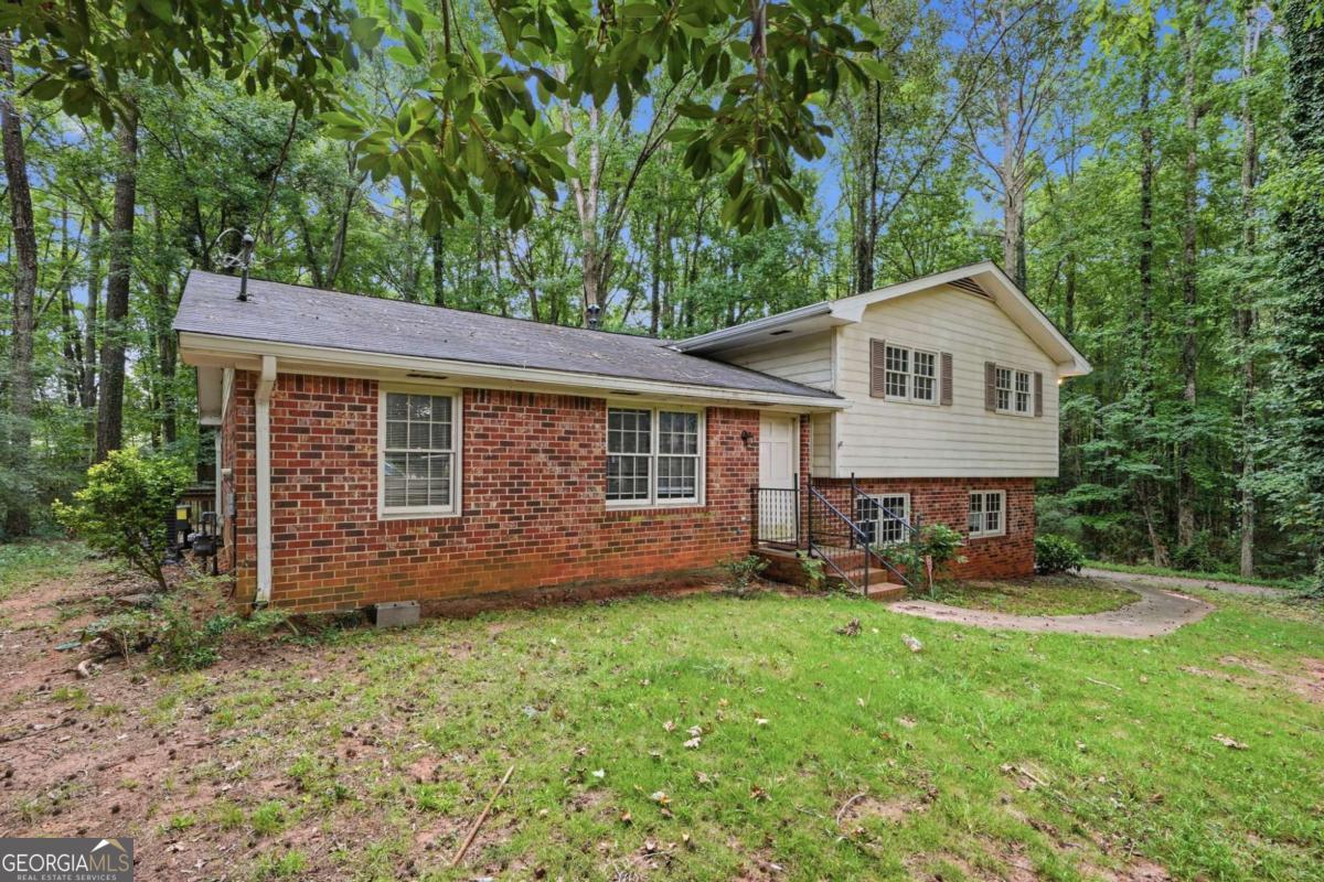 328 Fayette Villa Court Property Photo 2
