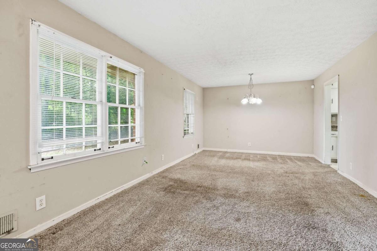 328 Fayette Villa Court Property Photo 10