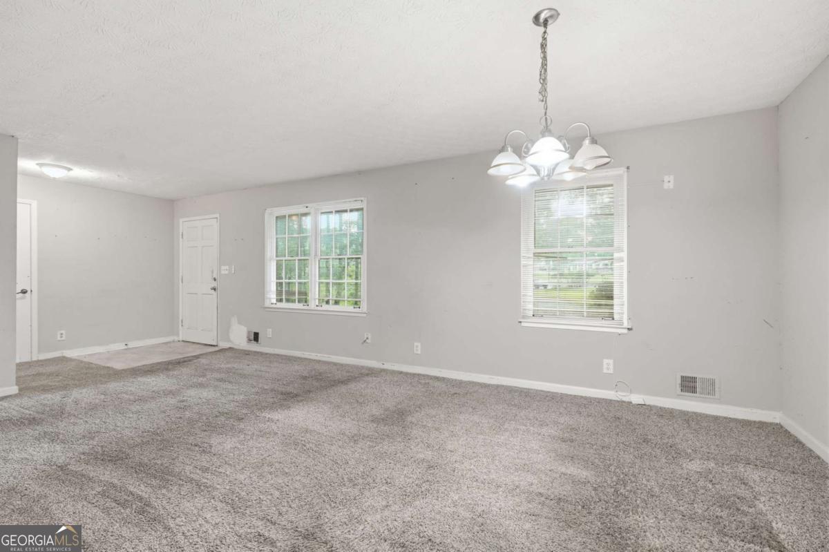 328 Fayette Villa Court Property Photo 12