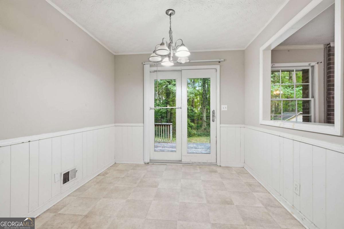328 Fayette Villa Court Property Photo 16