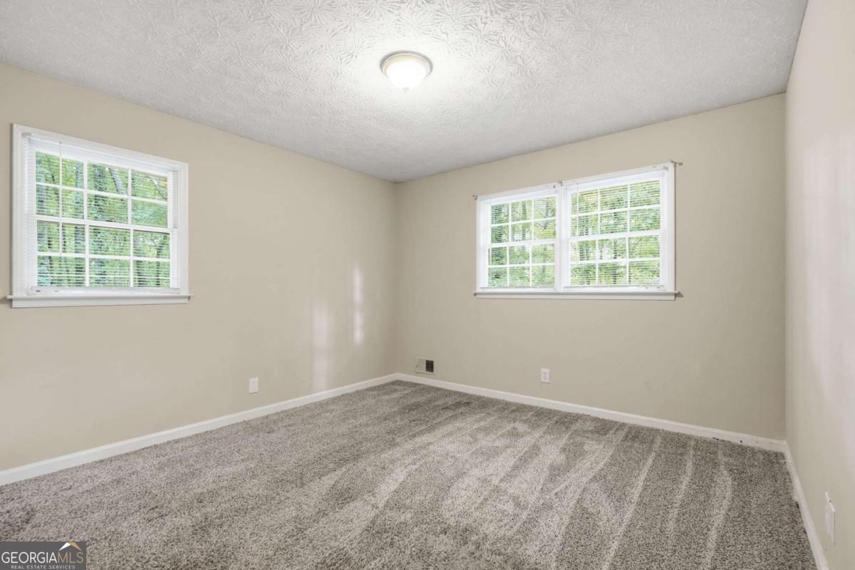 328 Fayette Villa Court Property Photo 20