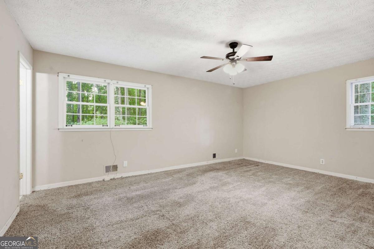 328 Fayette Villa Court Property Photo 22