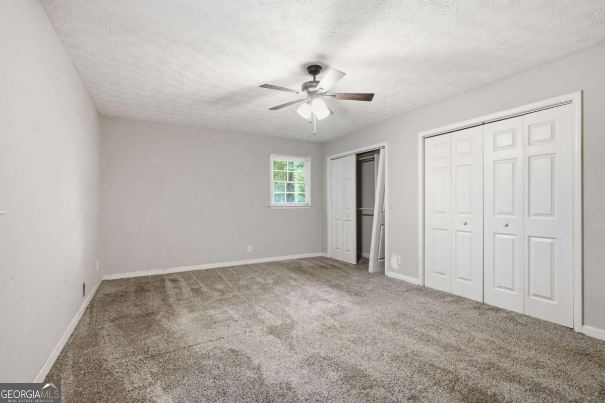 328 Fayette Villa Court Property Photo 23
