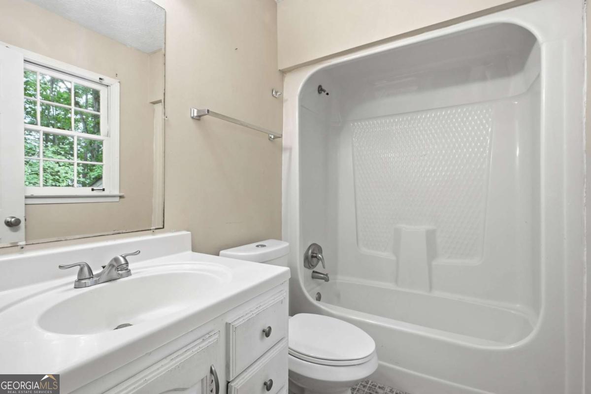 328 Fayette Villa Court Property Photo 25