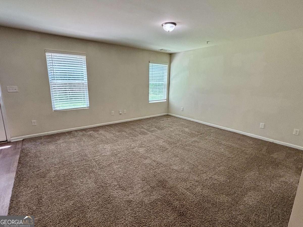 629 Carlton Pointe Drive Property Photo 15
