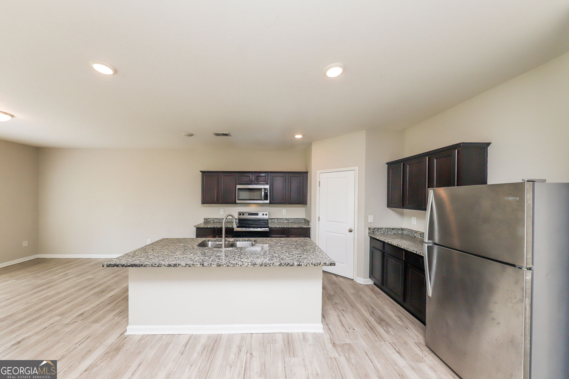 128 Meriwether Lane Property Photo 8