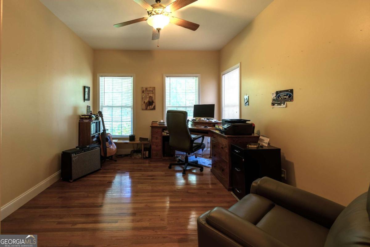546 Mount Pleasant Road Ne Property Photo 12