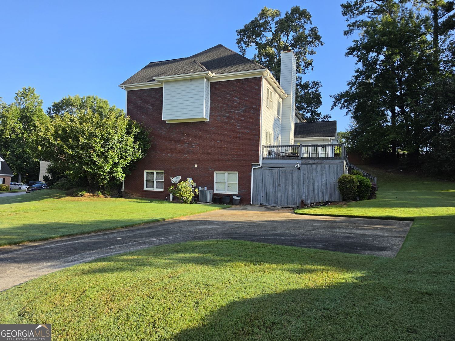 2810 Shoemaker Lane Property Photo 37