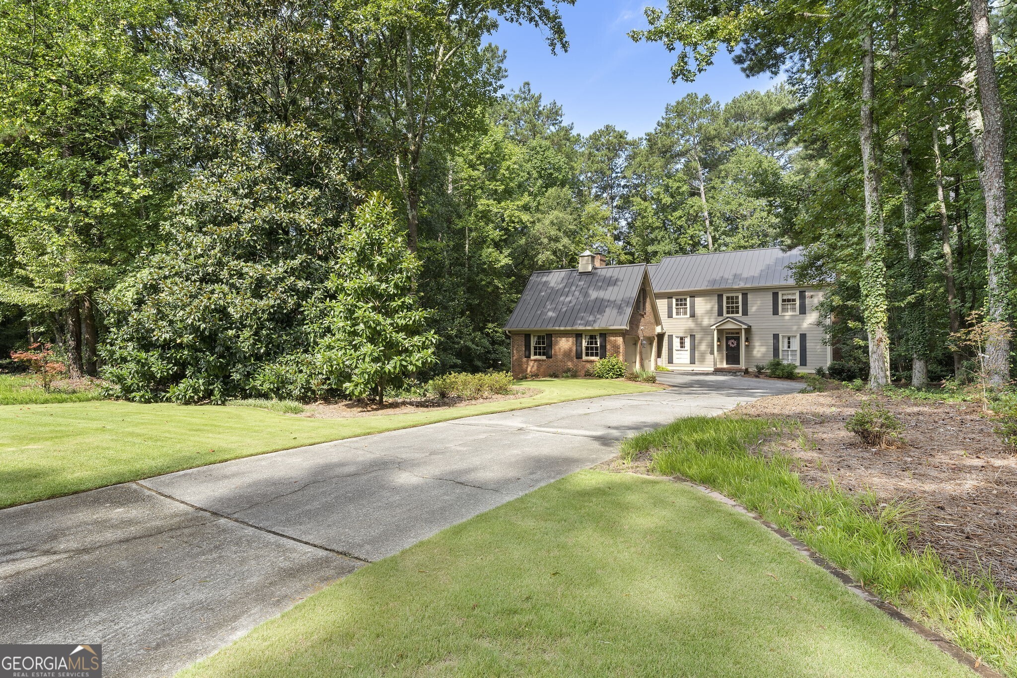 1249 Centenary Ridge Property Photo 3
